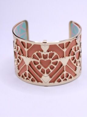 Les Georgettes Heart Filigree Cuff Bracelet with Reversible Leather Insert 6.5”